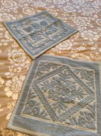 2 copricuscini fatti a mano da artigiani sardi