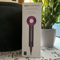 Dyson supersonic hairdryer