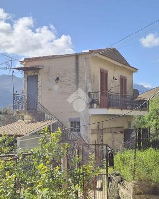 PORZIONE DI BIFAMILIARE A MONREALE