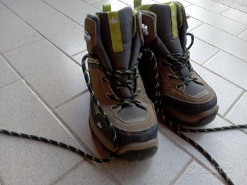 scarponi montagna per bambino