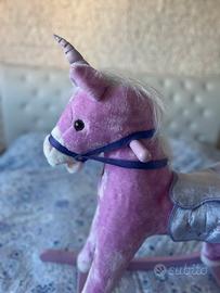 Unicorno a dondolo