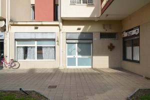 NEGOZIO A SANTA MARIA CAPUA VETERE