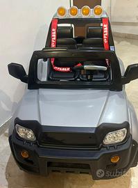 Jeep bambino/a