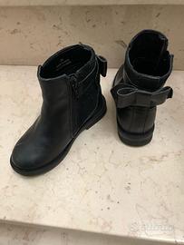 Stivaletti bimba stivali bassi BENETTON nr 25 nero