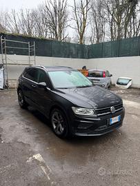 Volkswagen Tiguan 1.6 TDI SCR Urban BlueMotion Tec