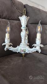 lampadario vintage stile ceramica di Capodimonte 