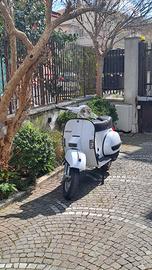 Vespa Px 125 .Arcobaleno  anno 1986