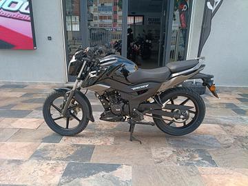 Tvs Raider 125 NERO LUCIDO PRONTA COSNEGNA
