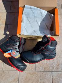 scarponi  antinfortunistici BASE nuovi, numero 44