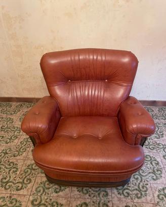 Coppia di poltrone vintage in vera pelle marrone