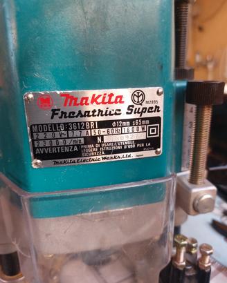 fresatrice verticale makita 1600 watt