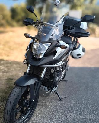 UNICO PROPRIETARIO!  750cc HONDA