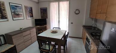 Fondachello -appartamento vista mare e garage-