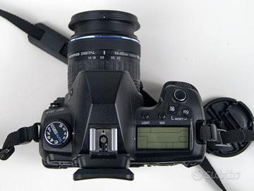 Olympus E30 - Reflex Digitale 4/3 con 14/42 Kit