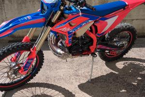 2025 Beta 300 2t racing enduro