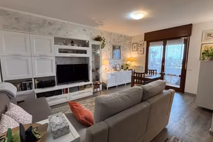 3 LOCALI A CADONEGHE