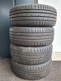 4 gomme estive Hankook 225/55 R17 101Y