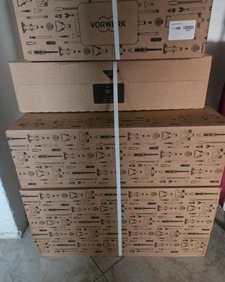 Folletto Vorwerk VK7S NUOVO +2 BATTERIE+KIT+ACCESS