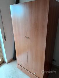 2 ARMADI  alto 2 metri largo 90 centimetri