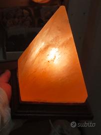 lampada di Sale arancione a piramide (Himalaya)