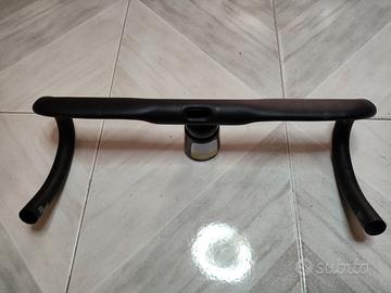 Manubrio alluminio Scott Addict cavi interni cm42