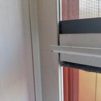 Set di zanzariere a rullo con filo e struttura