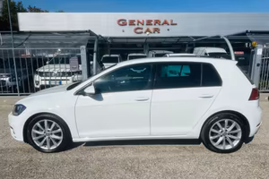 VOLKSWAGEN Golf 1.6 TDI 115 CV 5p. Highline Blue