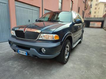 AUTO SUV FUORISTRADA  FORD LINCOLN NAVIGATOR
