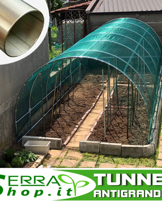 Serra tunnel con rete antigrandine arco acciaio