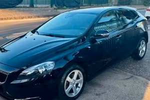 volvo v40 d2 ( Start  stop ) 