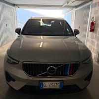 volvo xc 4o plug in T5