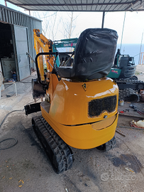 Miniescavatore jcb