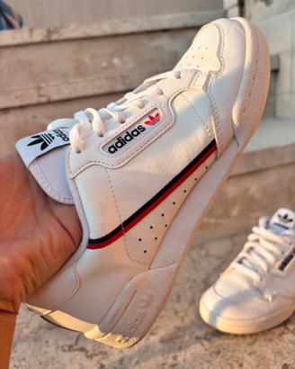 Adidas Continental