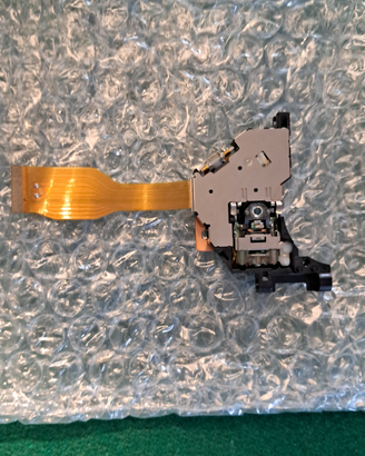 Pickup laser
