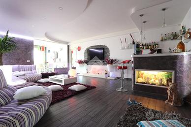 4 LOCALI A MARTINSICURO