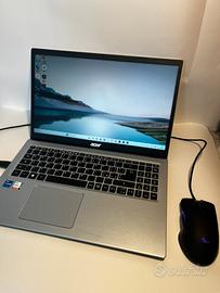 Acer Aspire 5 - i7 /16 GB RAM / 256 GB SSD