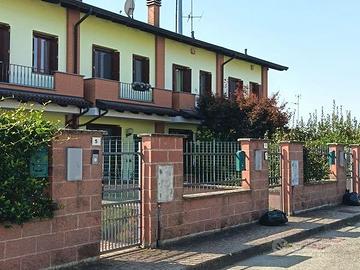 Villetta a schiera a Orfengo