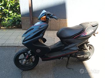 Scooter Yamaha 50 Aerox 2 tempi