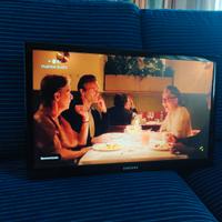 Tv Samsung 22" Mod. UE22D5003