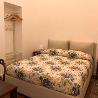 letto matrimoniale con contenitore