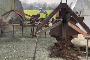 Fresa per canali trattore