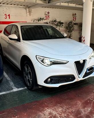 Alfa Romeo Stelvio 2.2 Executive Q4 210 CV - 06/18