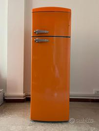 Frigorifero arancione