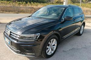 Volkswagen Tiguan 2.0 TDI SCR DSG Style BlueMotion