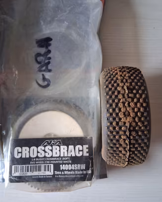 gomme buggy 1/8