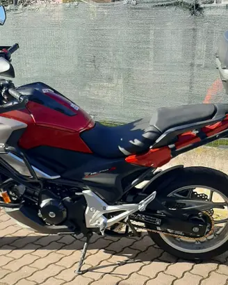 Honda nc 750 x dct abs
