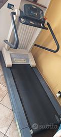 tapis roulant Technogym Run XT