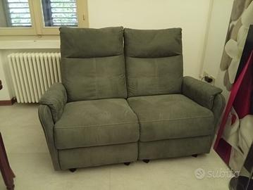 Divano Relax JYSK ABILDSKOV elettrico. TRATTABILE.