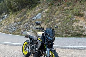 Yamaha mt09