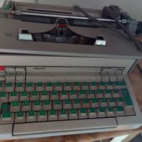macchina da scrivere Olivetti